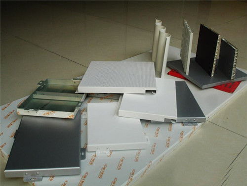 鄂州幕墙铝单板价格解析 选择洛斐尔建材的优势与考量